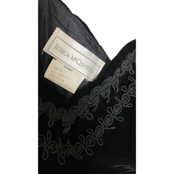 Jessica McClintock Black and Gold Prom Dress - Picture 4 of 6